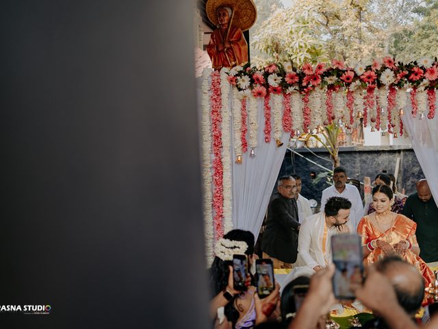 Himanish and Preeti&apos;s wedding in East Delhi, Delhi NCR 79