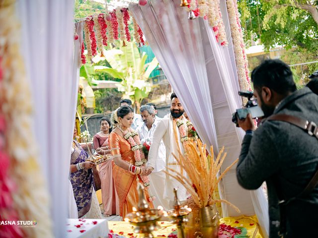 Himanish and Preeti&apos;s wedding in East Delhi, Delhi NCR 113