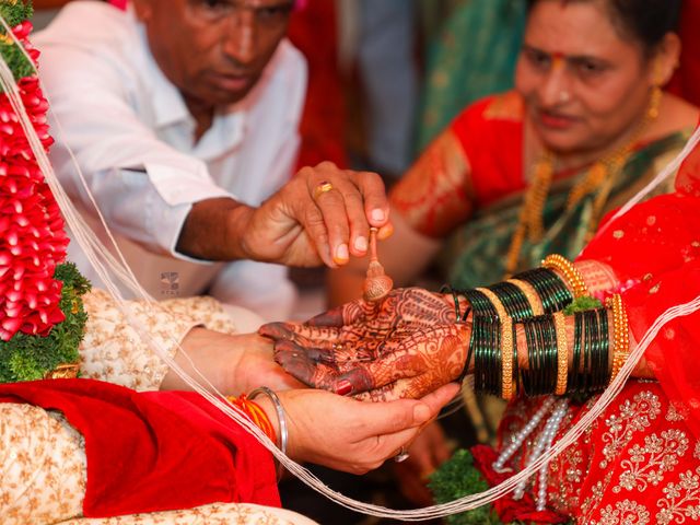 Sayali and Pankaj&apos;s wedding in Pune, Maharashtra 65