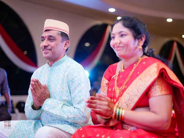 Vaidehi and Rutuparna&apos;s wedding in Pune, Maharashtra 22