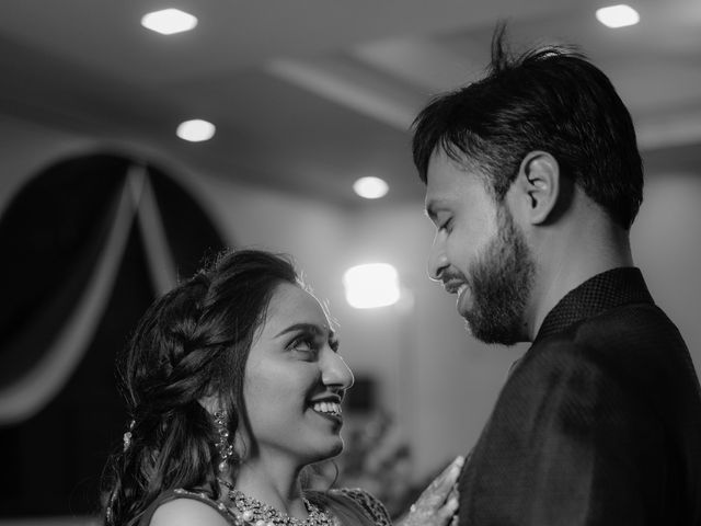 Vaidehi and Rutuparna&apos;s wedding in Pune, Maharashtra 37