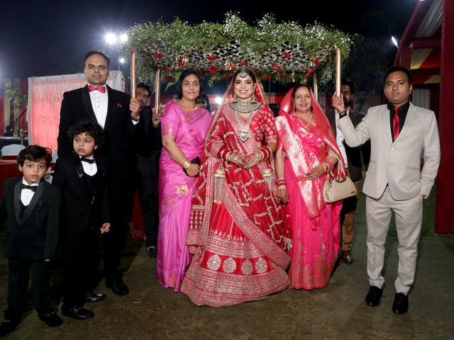 Rashmi and Ashish's wedding in Greater Noida, Delhi NCR 28
