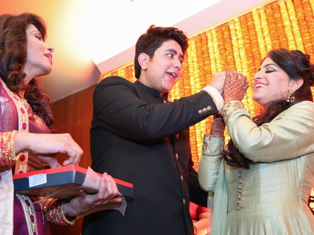 Sakshi and Saurabh's wedding in South Delhi, Delhi NCR 8