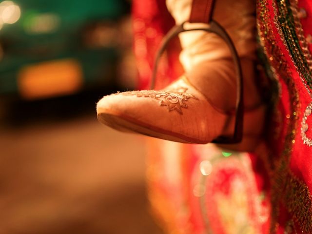 Sakshi and Saurabh's wedding in South Delhi, Delhi NCR 23