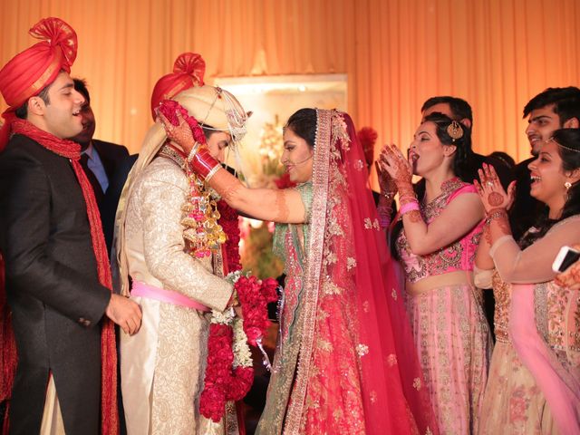 Sakshi and Saurabh&apos;s wedding in South Delhi, Delhi NCR 30