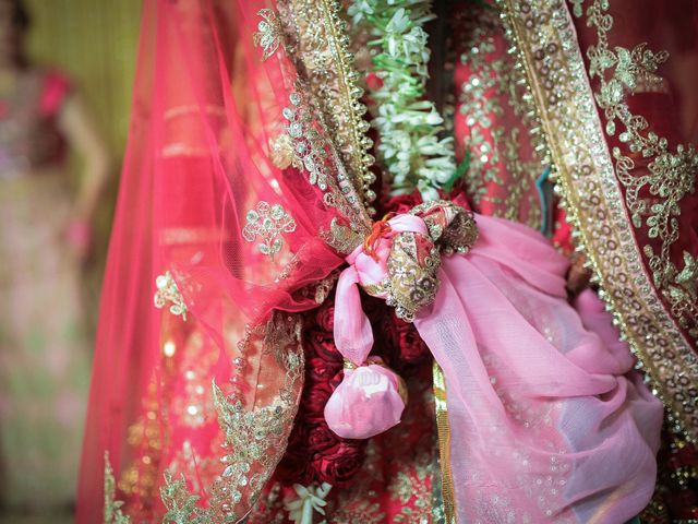 Sakshi and Saurabh's wedding in South Delhi, Delhi NCR 36