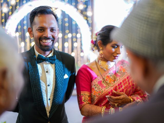 Sanjay and Ishita&apos;s wedding in Pune, Maharashtra 31