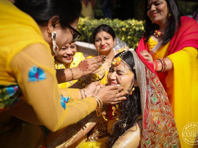 Pranjuli and Tarun&apos;s wedding in Gurgaon, Delhi NCR 18