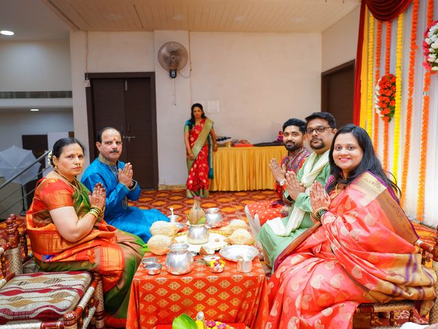 Kshitija and Akshan&apos;s wedding in Pune, Maharashtra 16