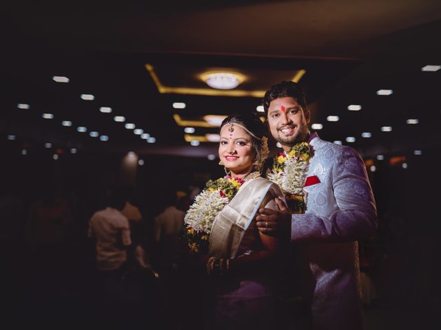 Vrushali and Roshan&apos;s wedding in Mumbai, Maharashtra 20