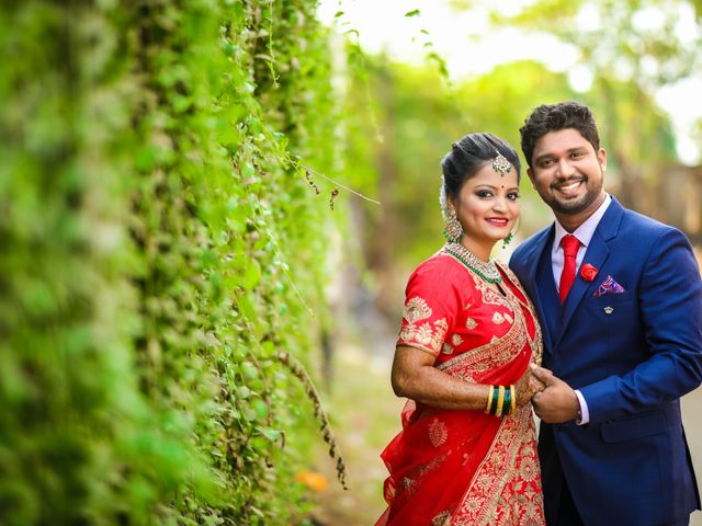 Vrushali and Roshan&apos;s wedding in Mumbai, Maharashtra 23