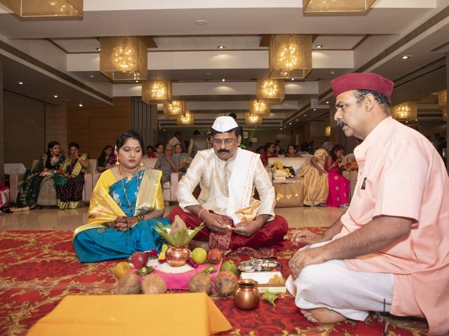 Harshali and Ojas&apos;s wedding in Mumbai, Maharashtra 6