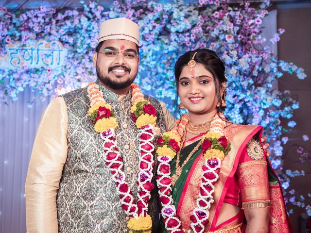 Harshali and Ojas's wedding in Mumbai, Maharashtra 8