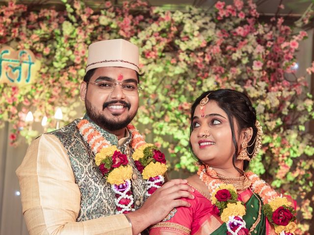 Harshali and Ojas's wedding in Mumbai, Maharashtra 10