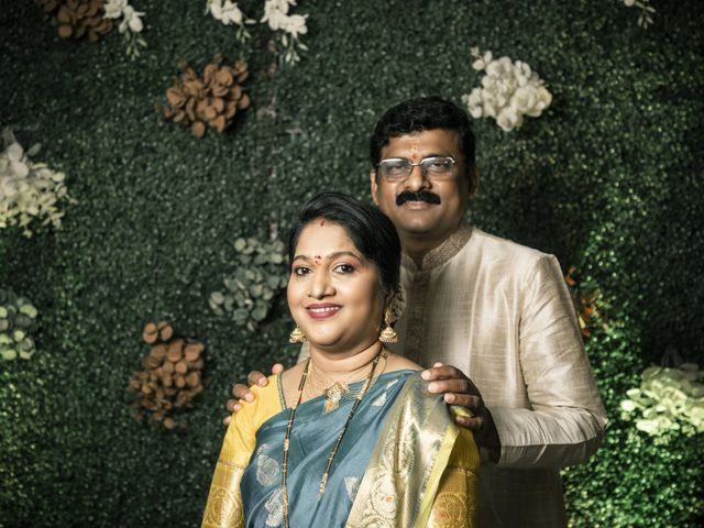Harshali and Ojas's wedding in Mumbai, Maharashtra 13