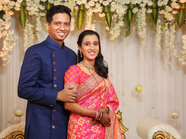 Nikita and Satish&apos;s wedding in Mumbai, Maharashtra 16