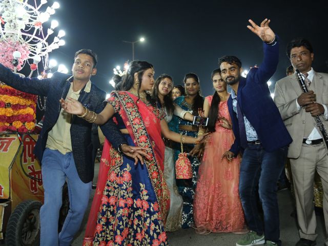 Khushboo and Umesh&apos;s wedding in Bareilly, Uttar Pradesh 34