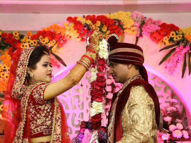 Khushboo and Umesh&apos;s wedding in Bareilly, Uttar Pradesh 59