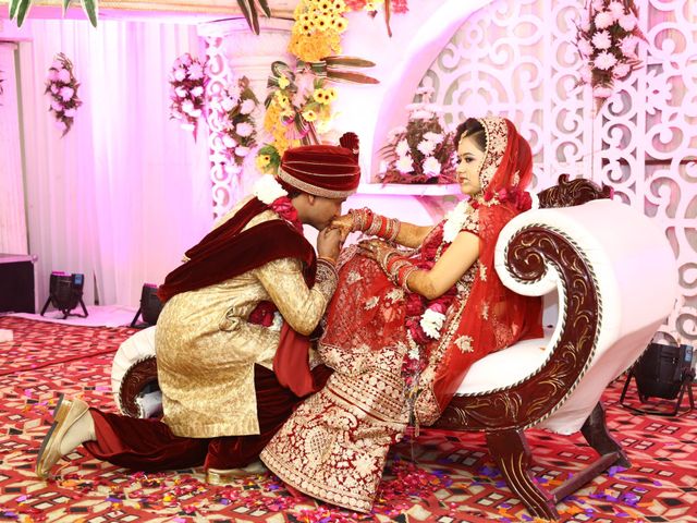 Khushboo and Umesh&apos;s wedding in Bareilly, Uttar Pradesh 67