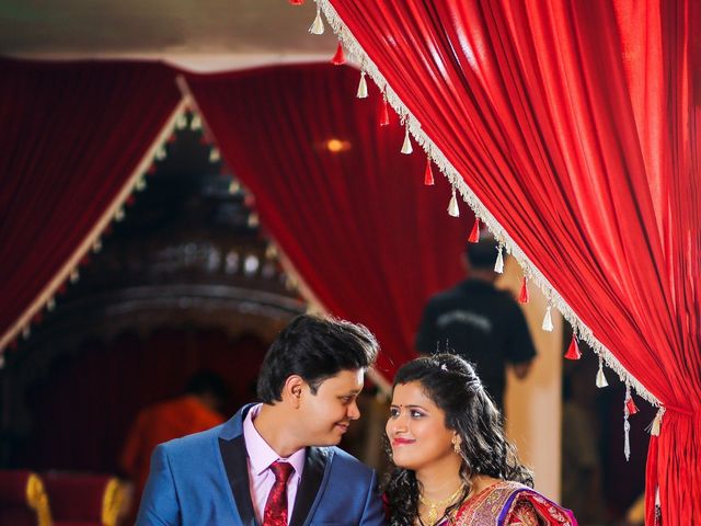 Shrutika and Vivek&apos;s wedding in Mumbai, Maharashtra 9