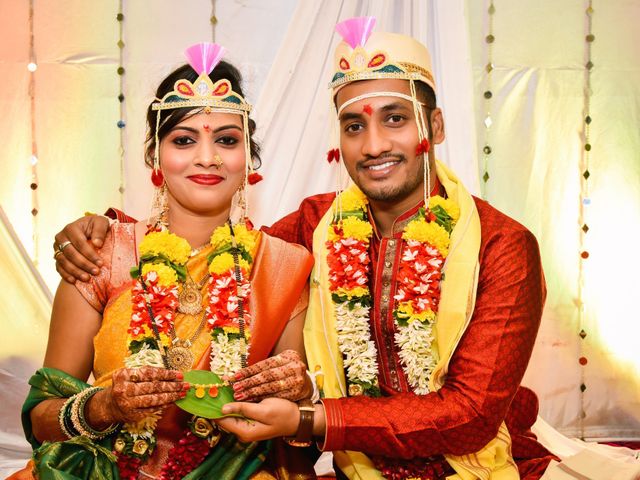 Pooja and Swapnil&apos;s wedding in Mumbai, Maharashtra 21