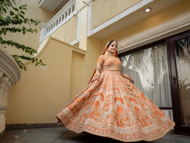 Priya and Prateek&apos;s wedding in Puri, Odisha 21