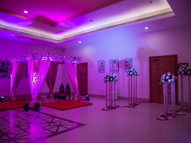 Chetna and Love&apos;s wedding in Ghaziabad, Delhi NCR 6