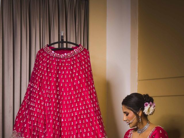 Chetna and Love&apos;s wedding in Ghaziabad, Delhi NCR 10