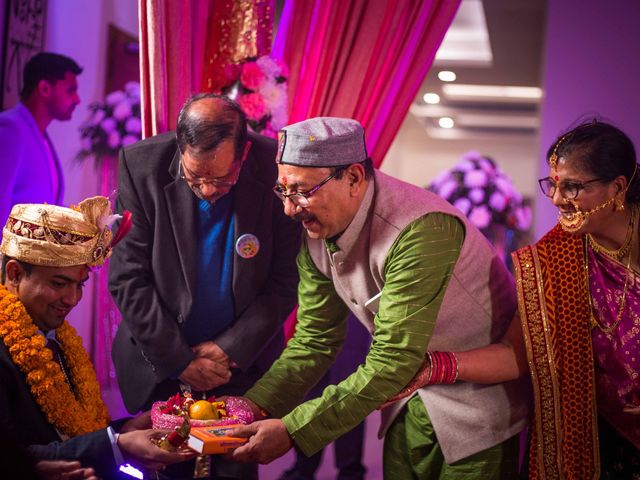 Chetna and Love&apos;s wedding in Ghaziabad, Delhi NCR 28