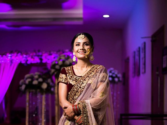 Chetna and Love&apos;s wedding in Ghaziabad, Delhi NCR 42