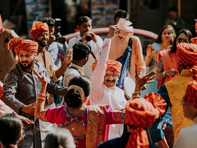 Forum and Jimmit&apos;s wedding in Mumbai, Maharashtra 15