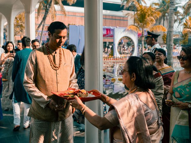 Amrita and Sindhu&apos;s wedding in Kolkata, West Bengal 19