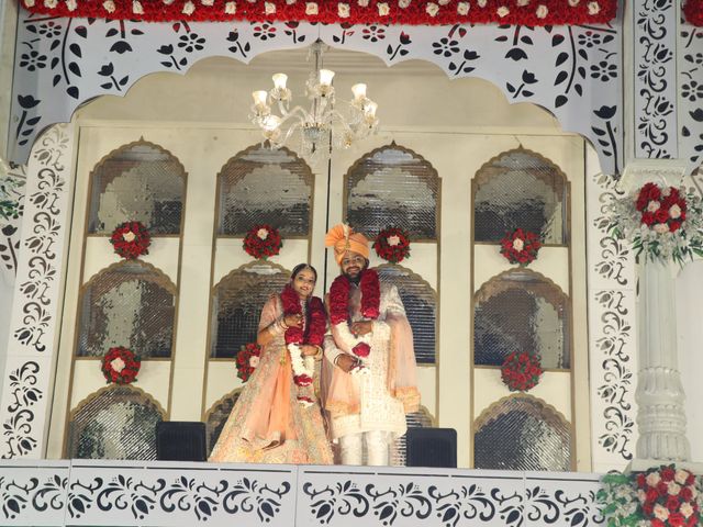 shruti and aman&apos;s wedding in Indore, Madhya Pradesh 15