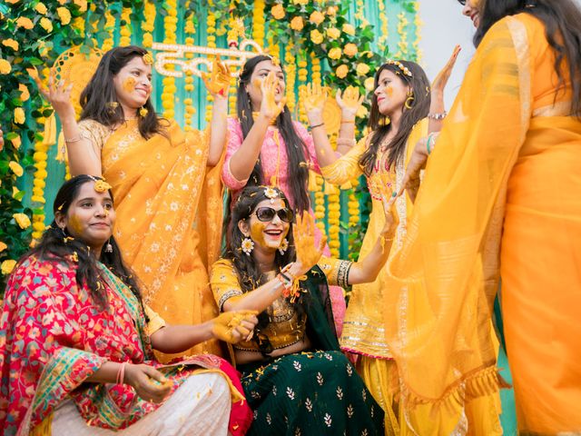 Priyanka and Shivendra&apos;s wedding in Jhansi, Uttar Pradesh 9