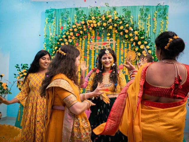 Priyanka and Shivendra&apos;s wedding in Jhansi, Uttar Pradesh 19