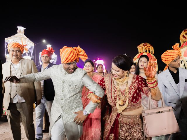 Priyanka and Shivendra&apos;s wedding in Jhansi, Uttar Pradesh 32