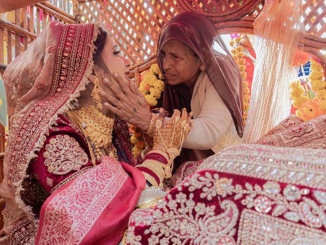 Priyanka and Shivendra&apos;s wedding in Jhansi, Uttar Pradesh 46