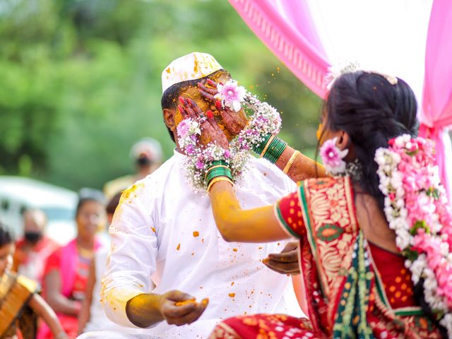 Ketan and Shivani&apos;s wedding in Pune, Maharashtra 33