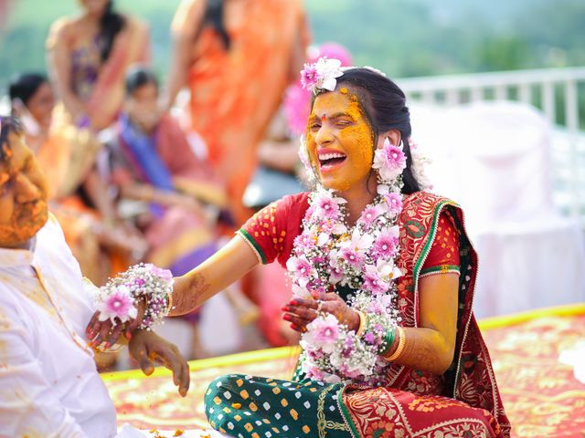 Ketan and Shivani&apos;s wedding in Pune, Maharashtra 38