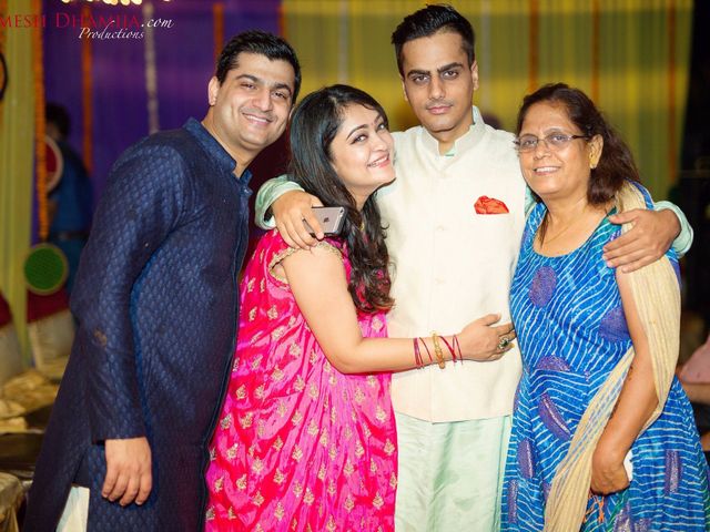 Amrita and Bhisham&apos;s wedding in Mumbai, Maharashtra 29