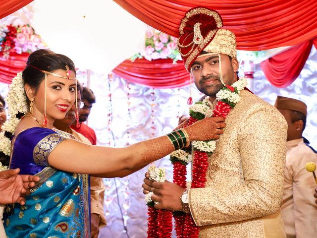 Akanksha and Swapnil's wedding in Mumbai, Maharashtra 7
