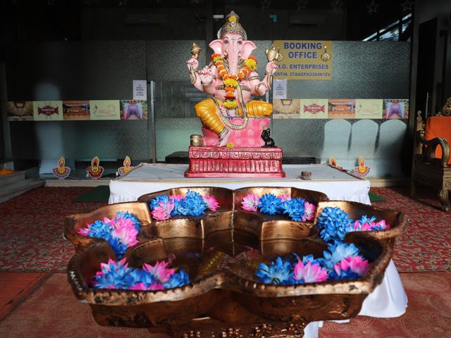 Akanksha and Swapnil's wedding in Mumbai, Maharashtra 25