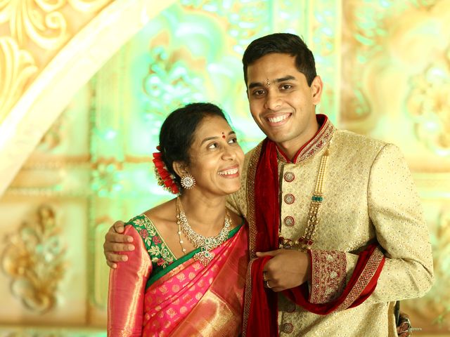 Vivek and Suganya&apos;s wedding in Amravati, Maharashtra 42