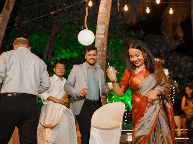 Sruthi and Abhinav&apos;s wedding in Ernakulam, Kerala 19