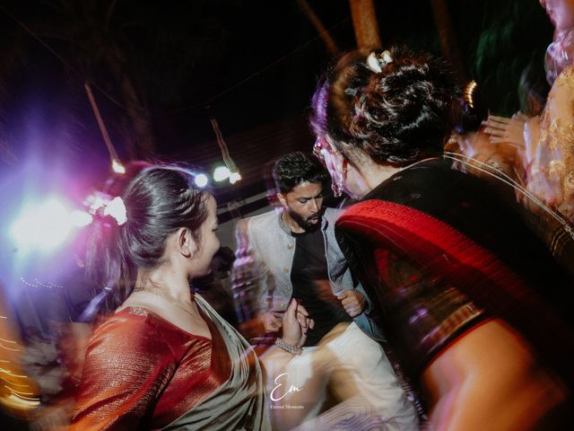 Sruthi and Abhinav&apos;s wedding in Ernakulam, Kerala 55