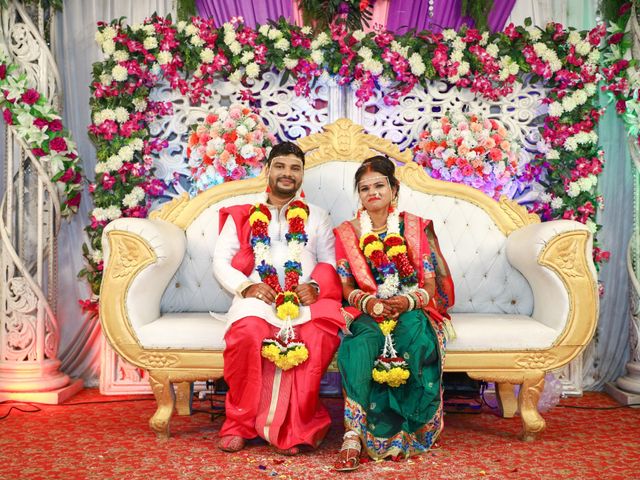 Poonam and Ravi&apos;s wedding in Mumbai, Maharashtra 8