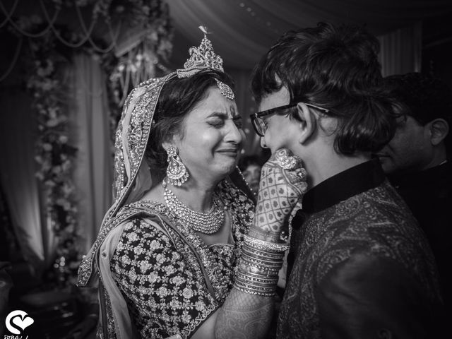 Anumeha and Pawan&apos;s wedding in South Delhi, Delhi NCR 35