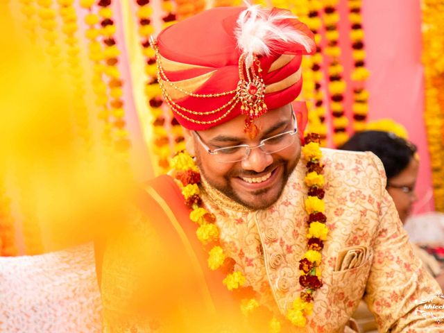 Roli and Sanket&apos;s wedding in Lucknow, Uttar Pradesh 21