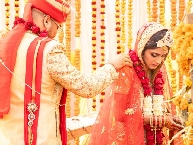 Roli and Sanket&apos;s wedding in Lucknow, Uttar Pradesh 42