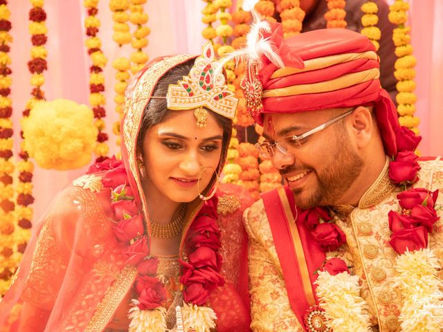 Roli and Sanket&apos;s wedding in Lucknow, Uttar Pradesh 46